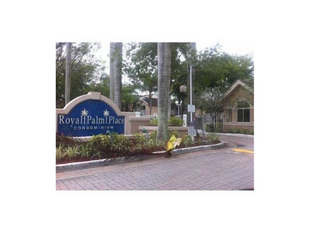 10520 SW 158 Ct #10-305