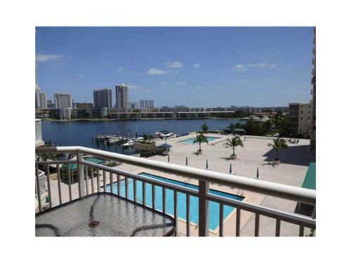 18061 Biscayne Blvd # 504-2