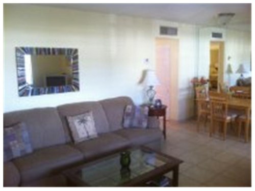 1454 N 12 CT # 8B