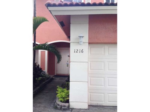 1216 NW 100 AV # 1216