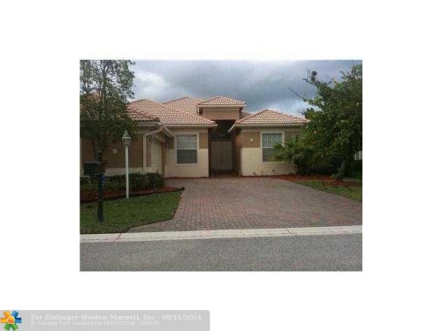 11242 NW 71 CT