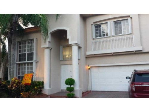 5833 NW 112 CT