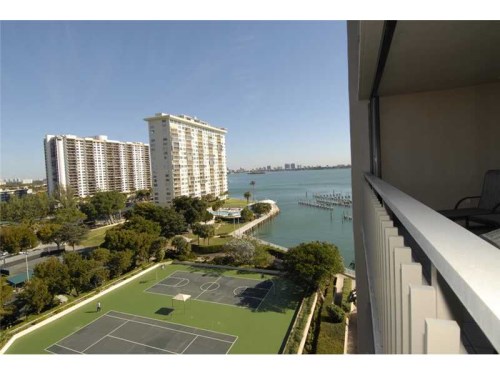 11111 BISCAYNE BL # 856