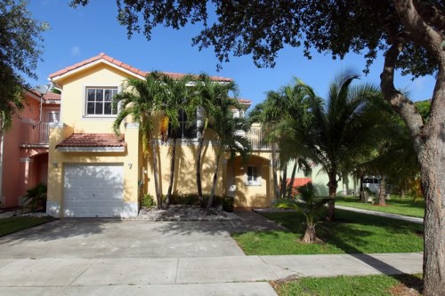 8673 SW 159 CT