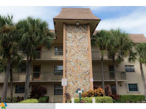 4955 E Sabal Palm Blvd # 108