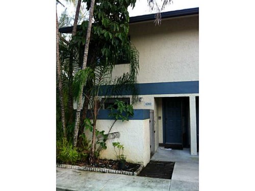 4260 SW 70 TE # 1101