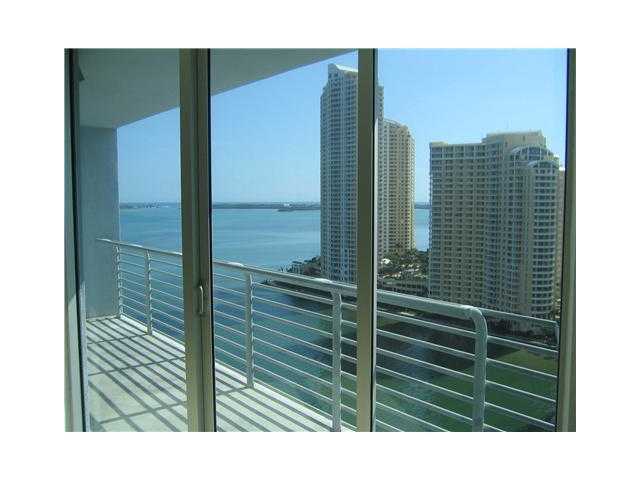 325 S BISCAYNE BL # 2217