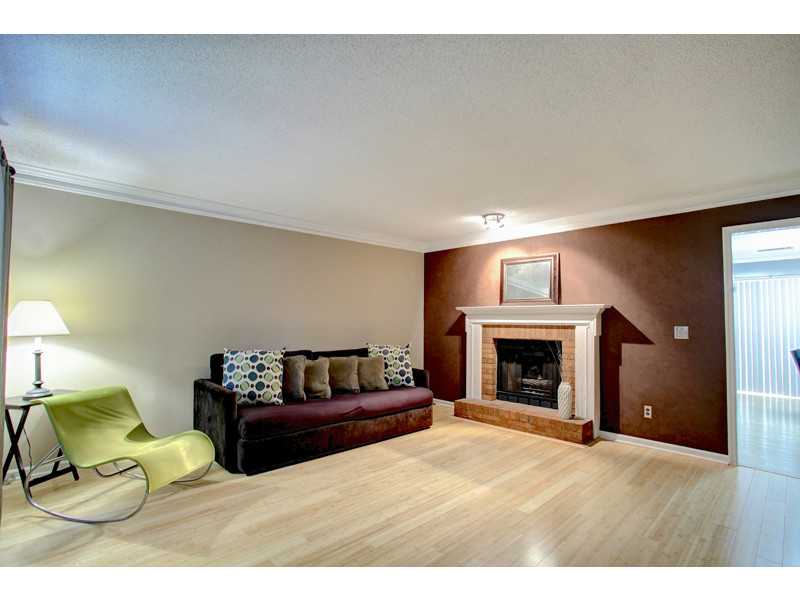 Unit - - 4390 Ivy Glen Way Se