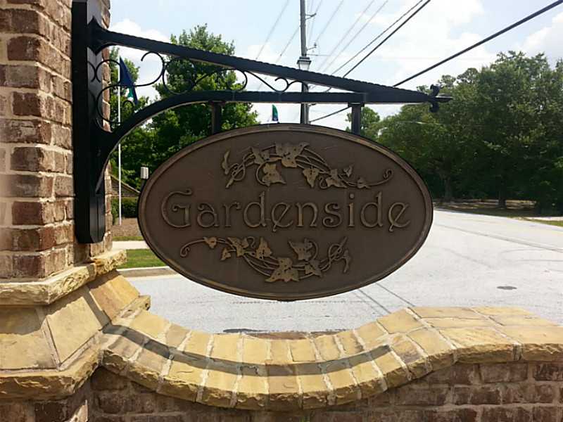 3319 Gardenside Walk