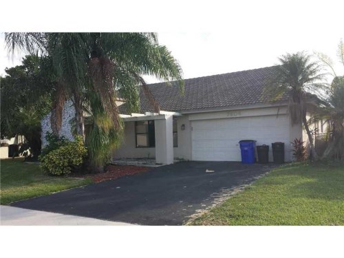 7604 NW 18 CT