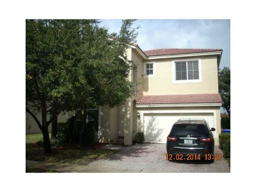 7825 NW 19 CT