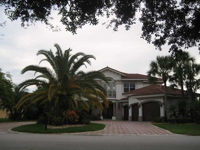 9310 NW 62 CT