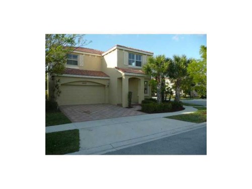 15533 SW 52 CT