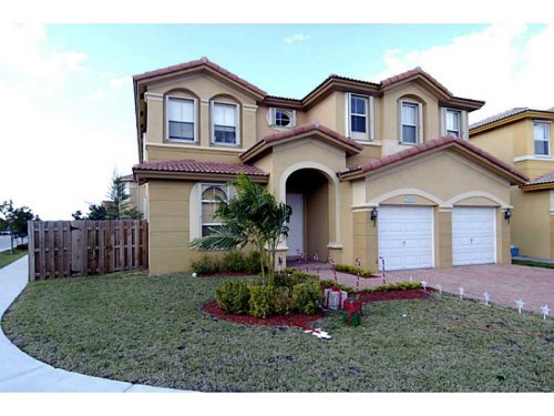 7984 NW 111 CT