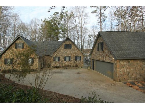 28 Blowing Rock Road