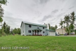 531 E White Spruce Loop