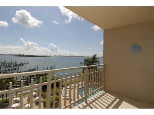 11111 BISCAYNE BL # 358