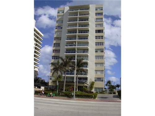 5775 COLLINS AVENUE # 708