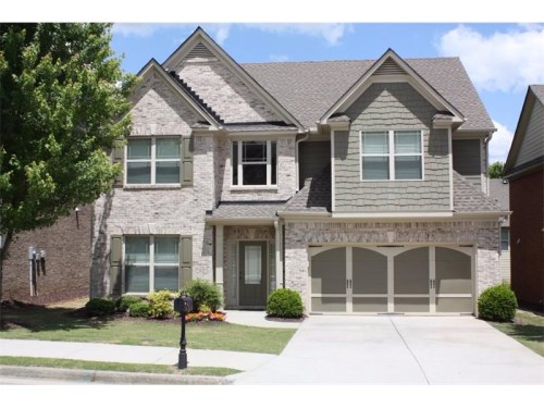 4195 Suwanee Oaks Court