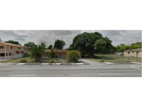 300 HIALEAH DR