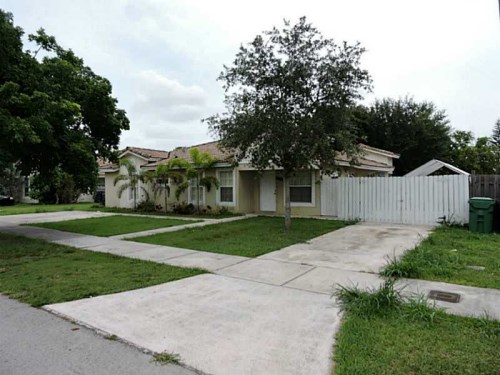 26103 SW 138 CT