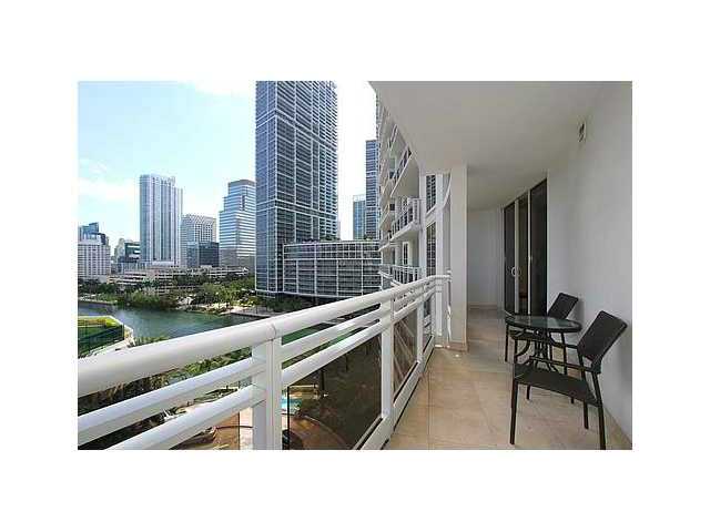 901 BRICKELL KEY BL # 1001