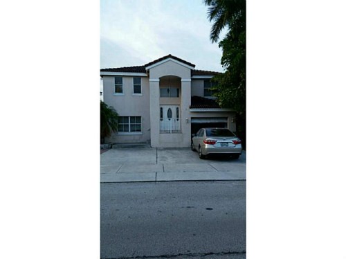 8445 SW 42 CT