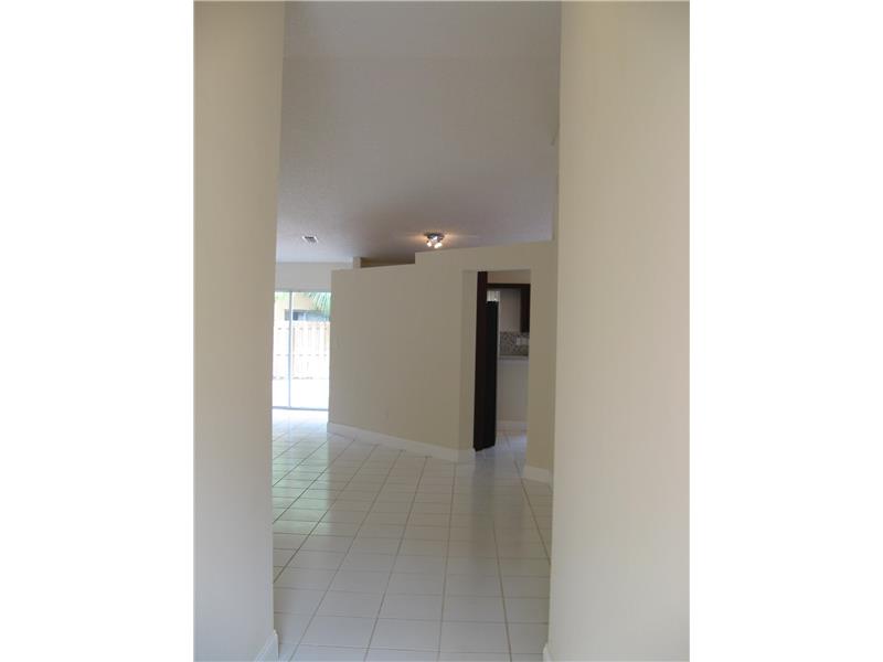 7553 SW 158 CT