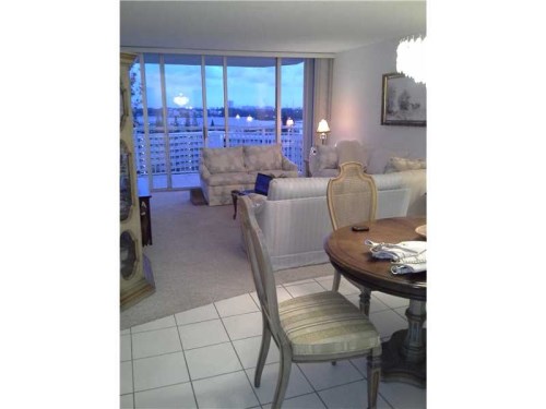 18031 BISCAYNE BL # 1003-3