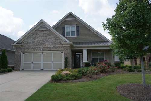 338 Shade Tree Circle