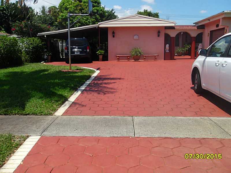 5531 SW 1 CT