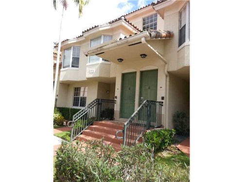 721 SW 148 AV # 306