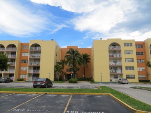 7000 NW 186th St Apt 4-524a