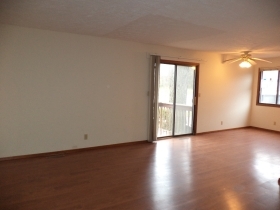 1405 E Vernon Ave Apt 13