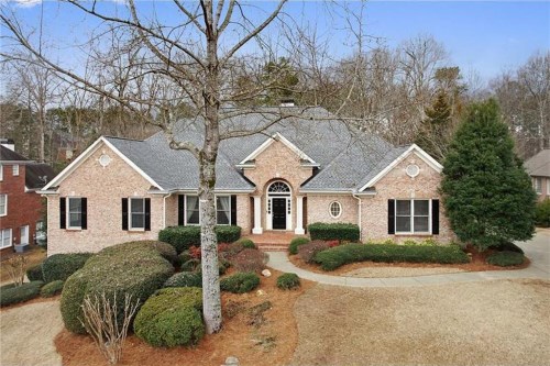 130 Highland Oaks Court