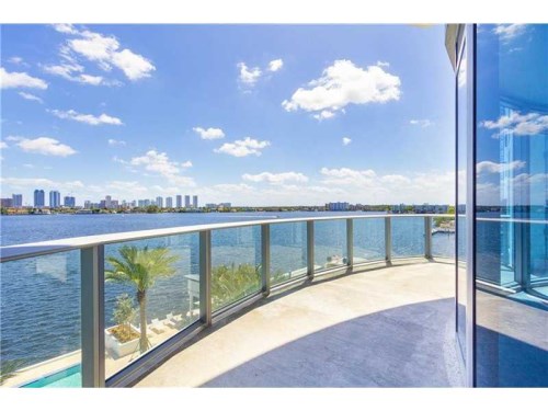 17301 Biscayne Blvd # 411