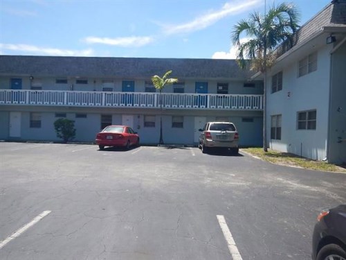 4251 NW 5th St Unit #252